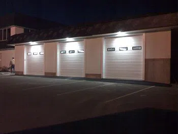 Garage Door Solution Service Detroit, MI 248-537-2317 - com-gdr-16m